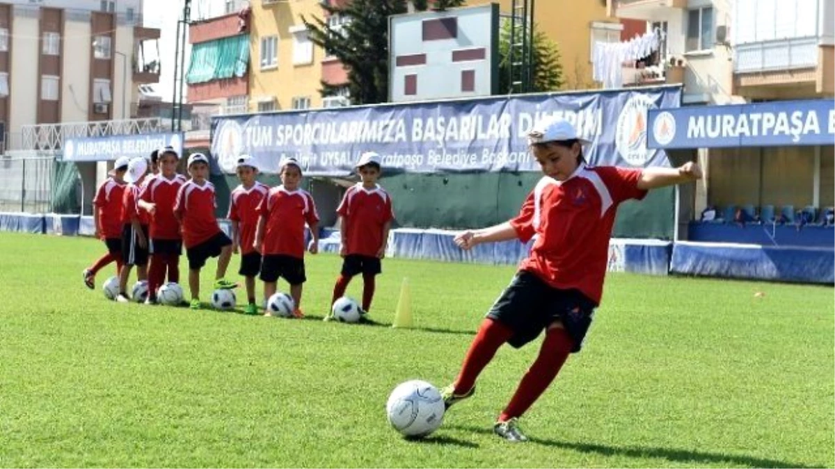 Muratpaşa\'dan Sonbahar Spor Okulu