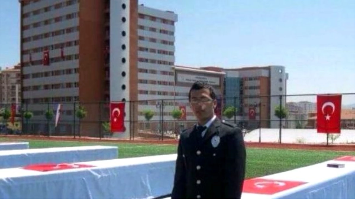 Şırnak\'ta Yaralanan Özel Harekat Polisi Şehit Düştü