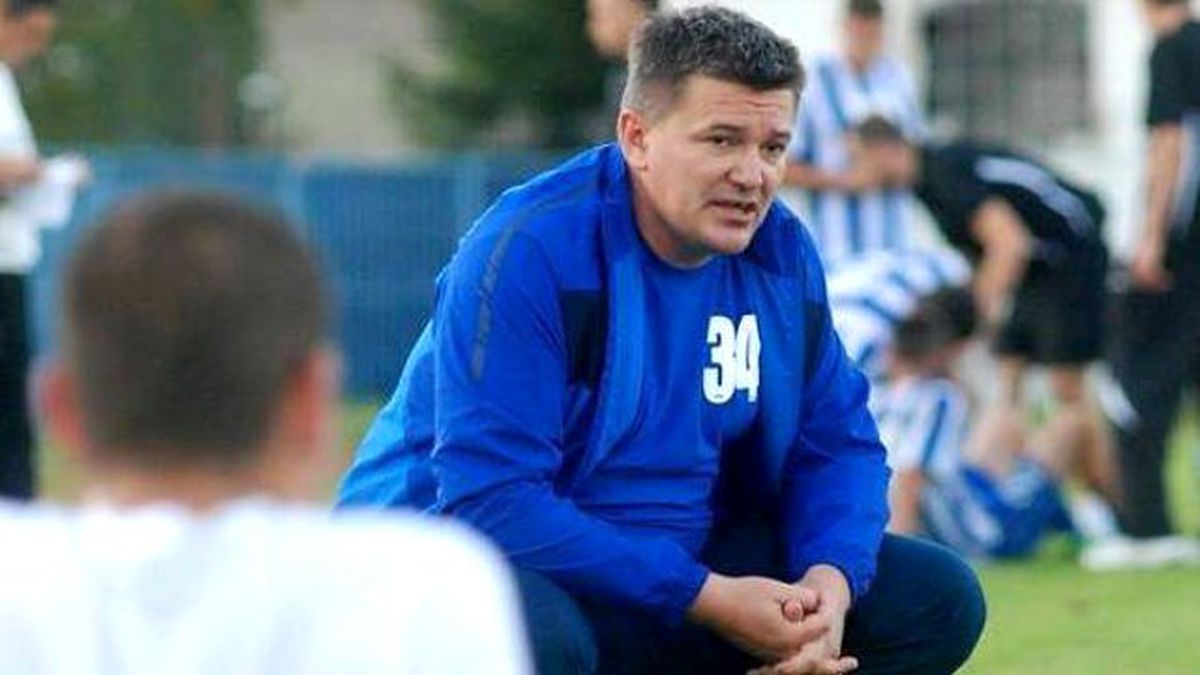 Görevden Alındığını Facebook'tan Öğrendi