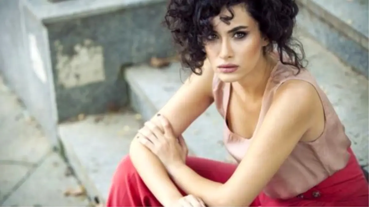 Hande Doğandemir\'in "Kiralık Aşk" Hevesi Kursağında Kaldı