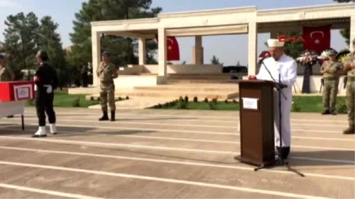 Mardin\'in Nusaybin İlçesi\'nde Şehit Olan Uzman Onbaşı Hakan Öcalan İçin Tören Düzenlendi