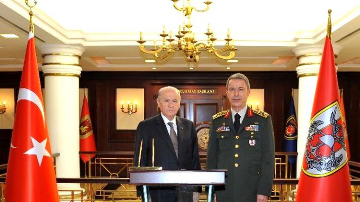 MHP Lideri Bahçeli\'den, Genelkurmay Başkanı Orgeneral Akar\'a Ziyaret