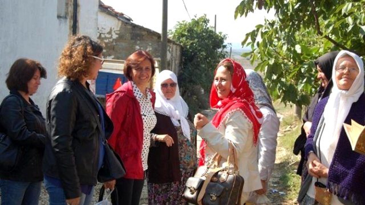 Milletvekili Adayları Çalışmalarını Sürdürüyor