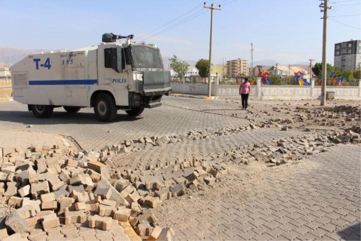 Silopi\'de PKK\'lı Terörister, Hastane Yoluna Bomba Koydu