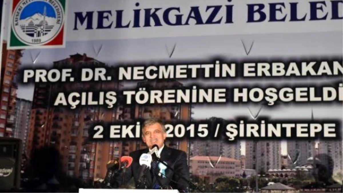 Abdullah Gül: Bizleri Siyasete Erbakan Hoca Kazandırdı