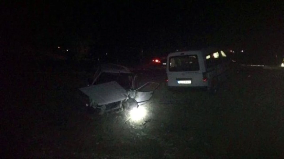 Beyşehir\'de Trafik Kazası: 4 Yaralı