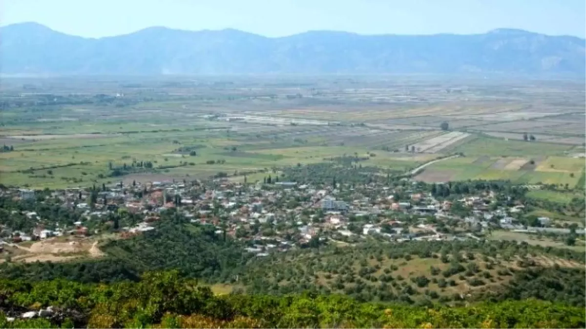 Didimli Çiftçiler Yol ve Elektrik Talep Ediyor