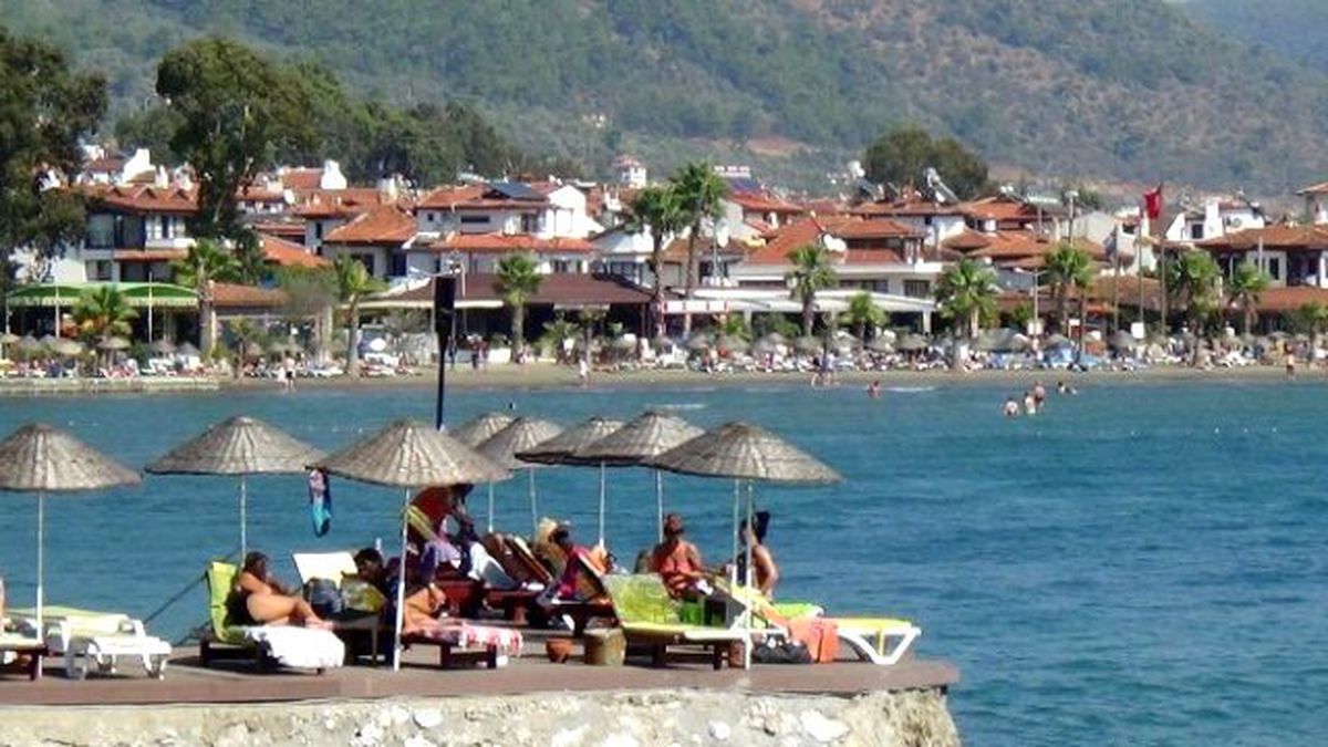 Ekim\'de Akyaka\'da Deniz Keyfi