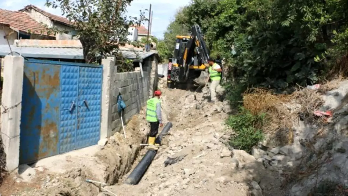 Kılıçtutan Mahallesi De Kanalizasyonuna Kavuştu