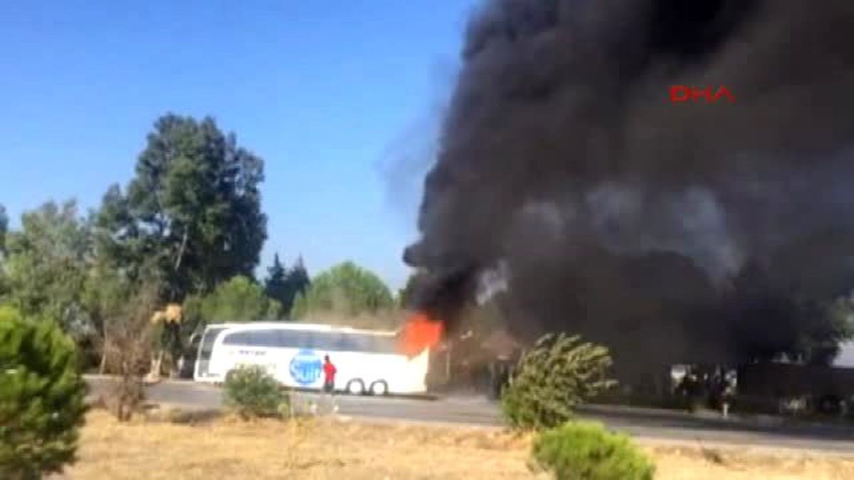 Aydın - Yolcu Otobüsü Alev Alev Yandı