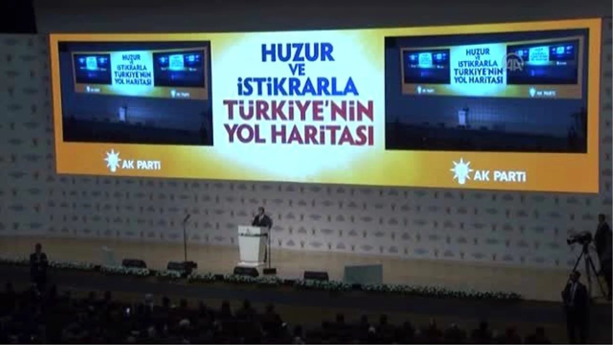 Davutoğlu: "Dünyada İlk Üç Katlı Tüneli İnşallah İstanbul\'a Armağan Edeceğiz"