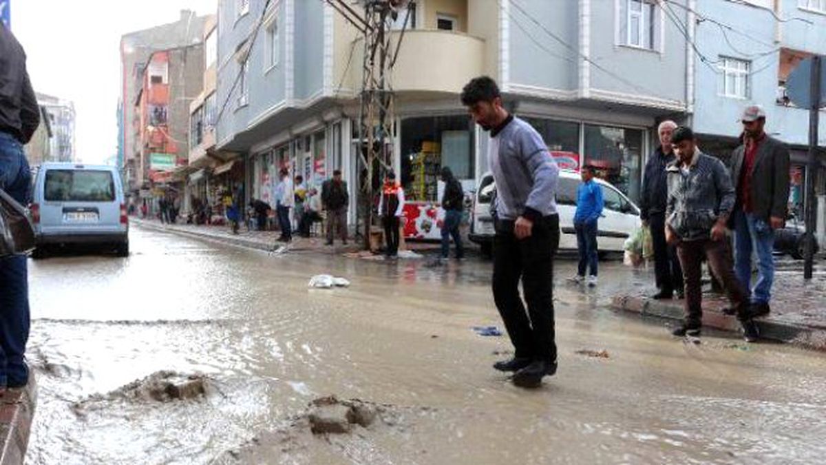 Doğubayazıt\'ı Dolu Vurdu
