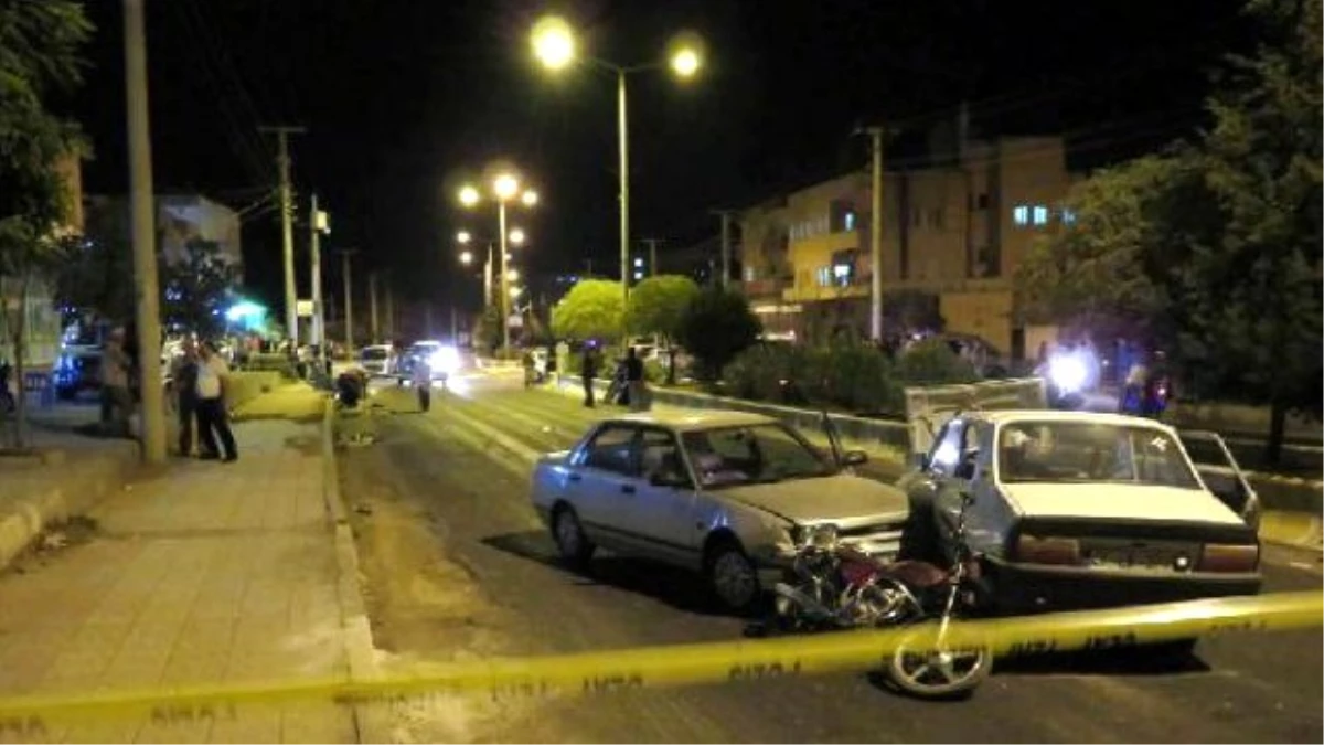Midyat\'ta, Polisten Kaçan Otomobilde 3 Adet Kalaşnikof Tüfek Bulundu
