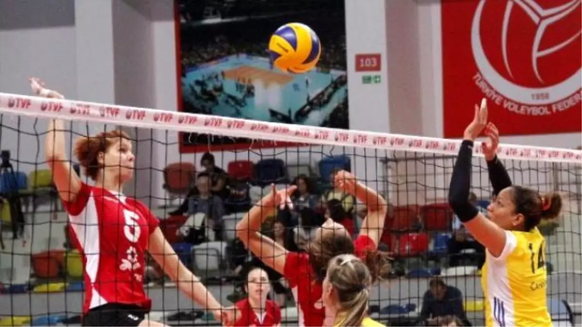 Rc Cannes-Proton Saratov: 3-1 (Cengiz Göllü Voleybol Turnuvası)