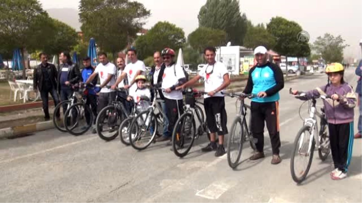 Tatvan\'da "Dünya Kalp Günü" Dolayısıyla Bisikletli Etkinliği