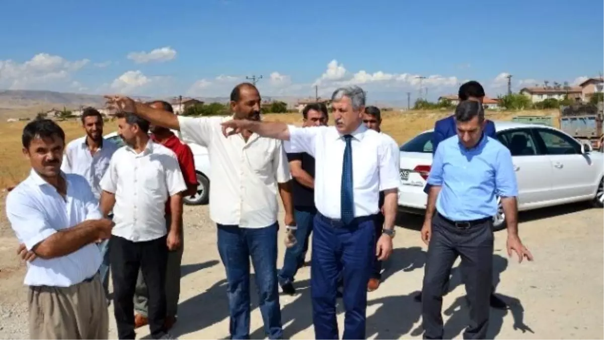 Tohma Mahallesinde Yol Çalışmaları Devam Ediyor