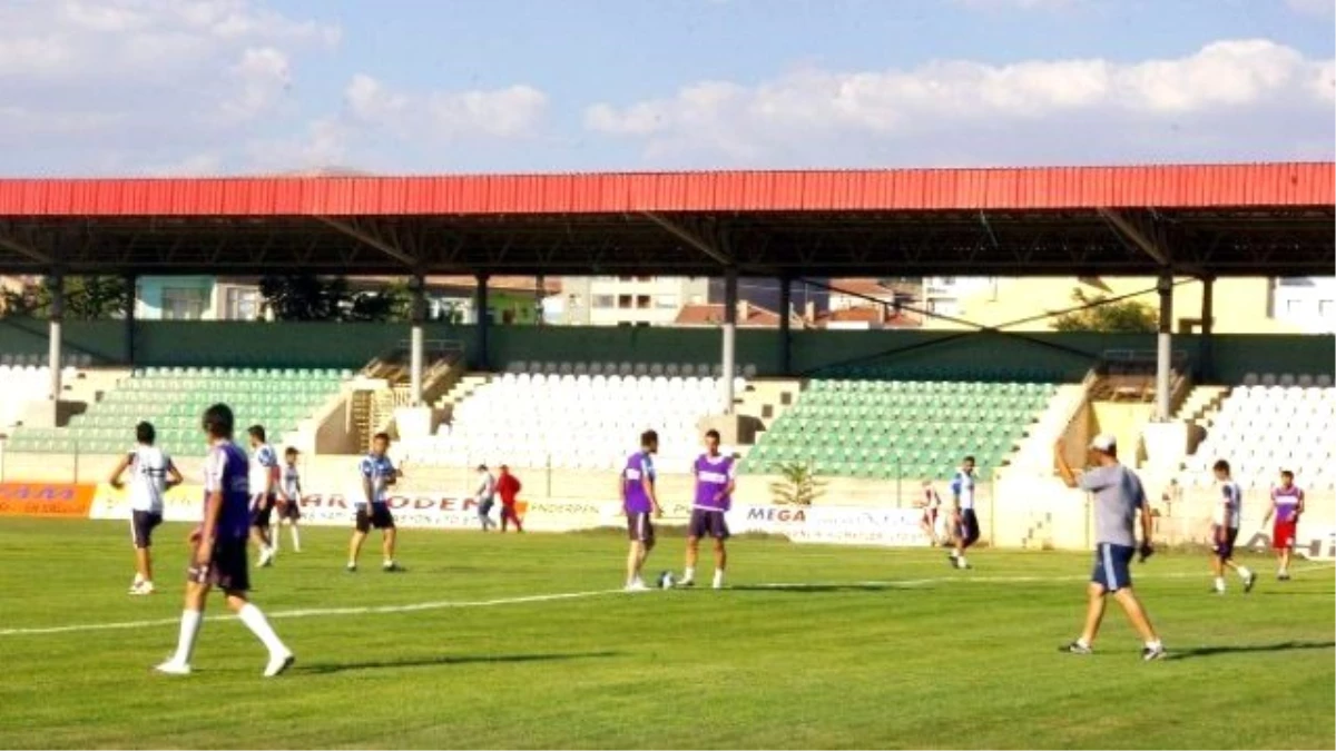 Yeşil Kırşehirspor Evinde Yolspor\'u Mağlup Etti