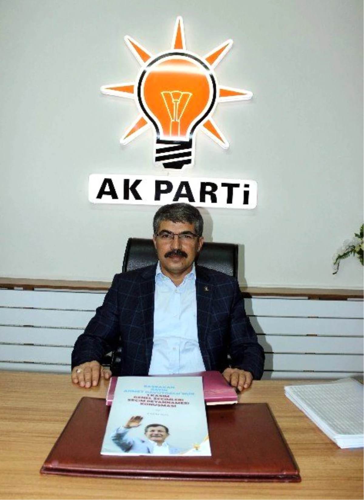 AK Parti\'nin Seçim Beyannamesi Toplumda Kabul Gördü