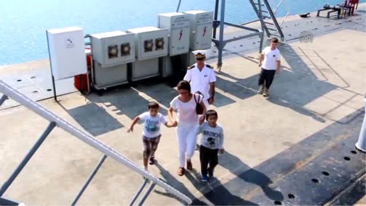 Askeri Gemi, Kapılarını Engelli Çocuklara Açtı