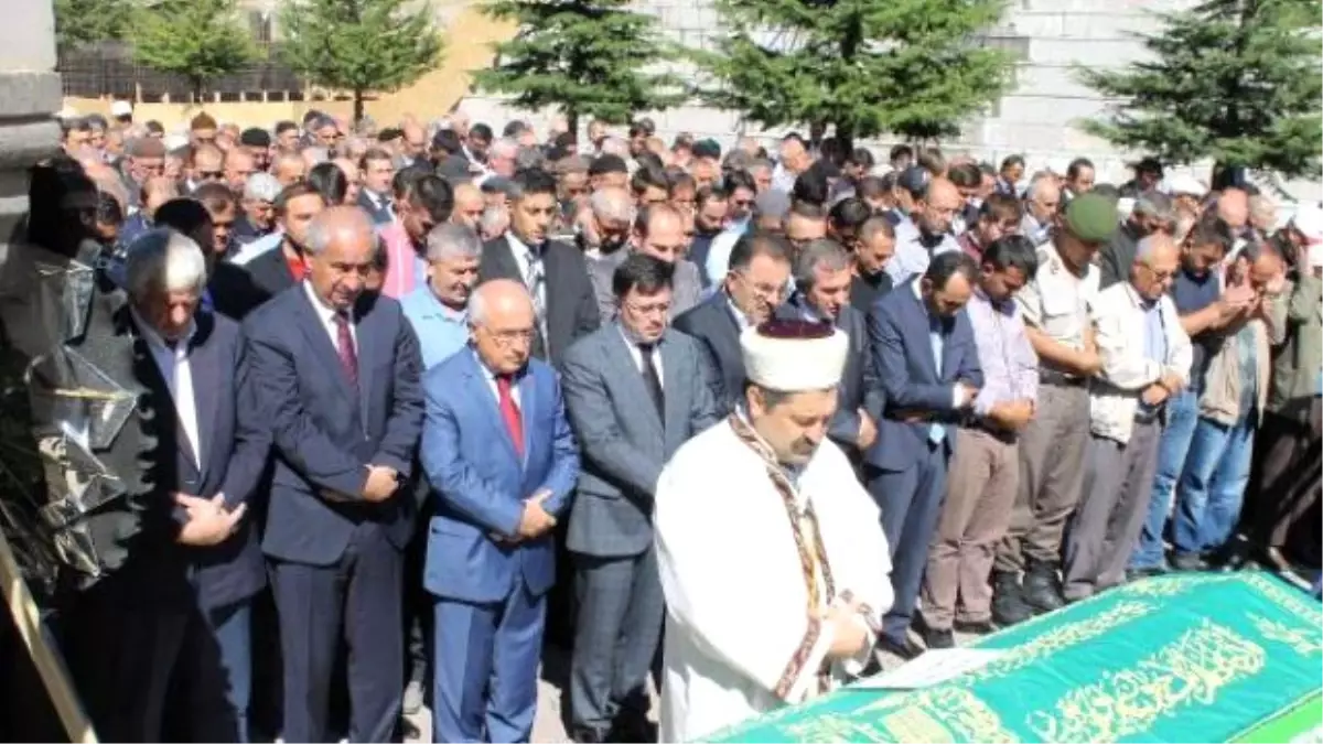 Cemil Çiçek\'in Acı Günü