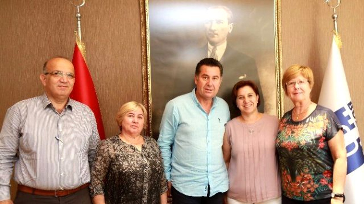 CHP Yönetiminden Geçmiş Olsun Ziyareti