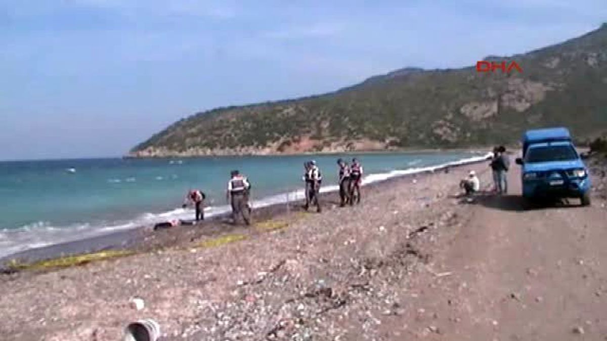 Balıkçılar Datça\'da Sahile Vurmuş Kadın Cesedi Buldu