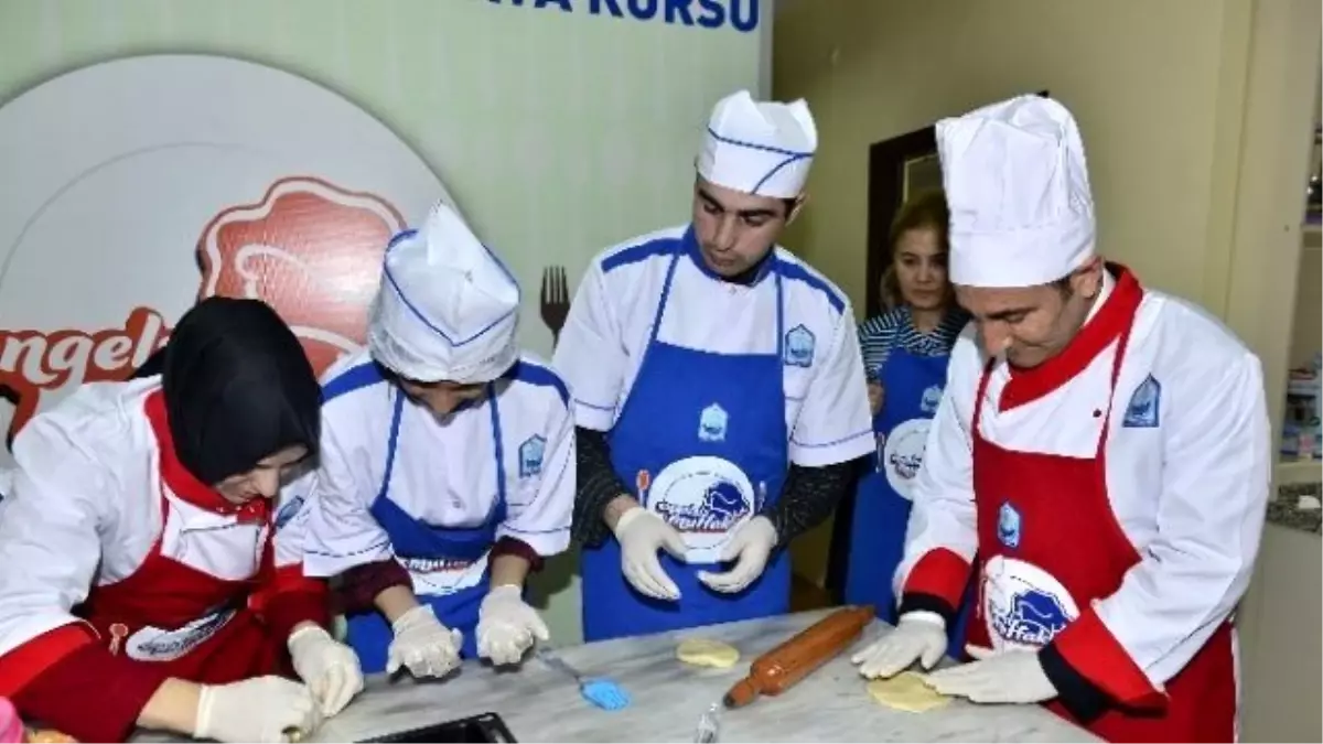 Engelliler Baklava Yapmayı Öğreniyor