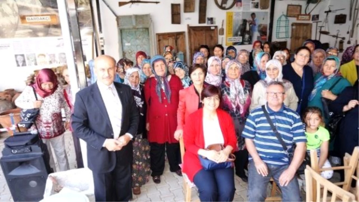 Manisalı Kadınlar, Sarıgöl Etnografya Müzesine Hayran Kaldı