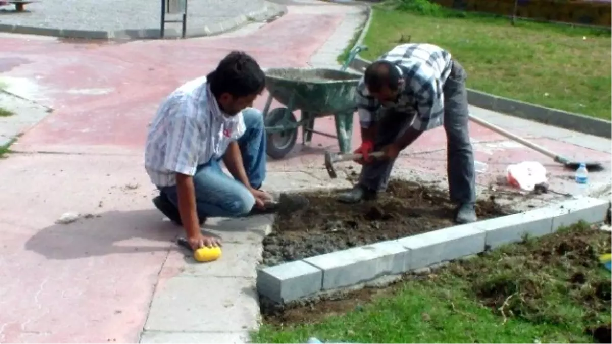 Melih Gökçek Parkı\'nda Çalışmalar Son Aşamaya Geldi