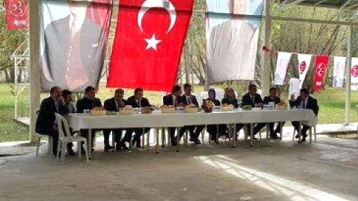 MHP Adayları Aşkale\'de Piknik Şöleninde Buluştu