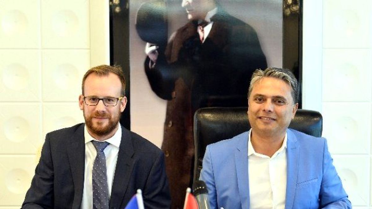 Muratpaşa Prag Dostluğu