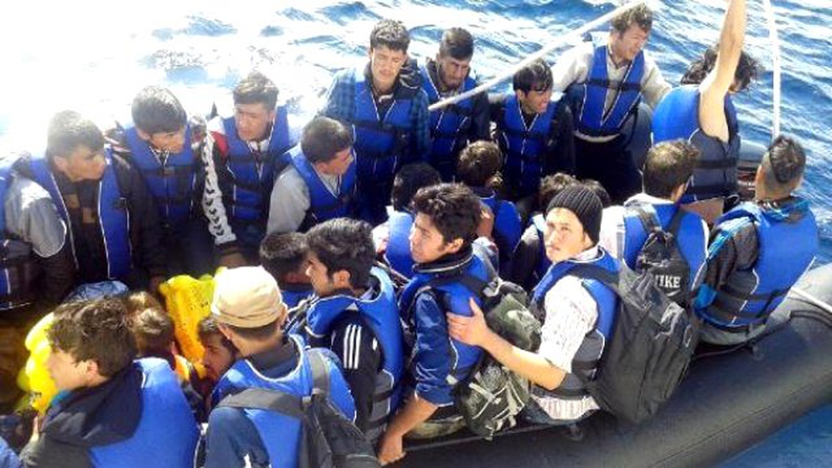 1451 Refugees Captured İn 3 Days İn Aegean Waters