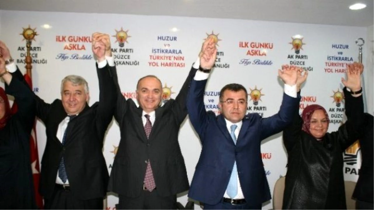 AK Parti Düzce\'de Seçim Startını Verdi