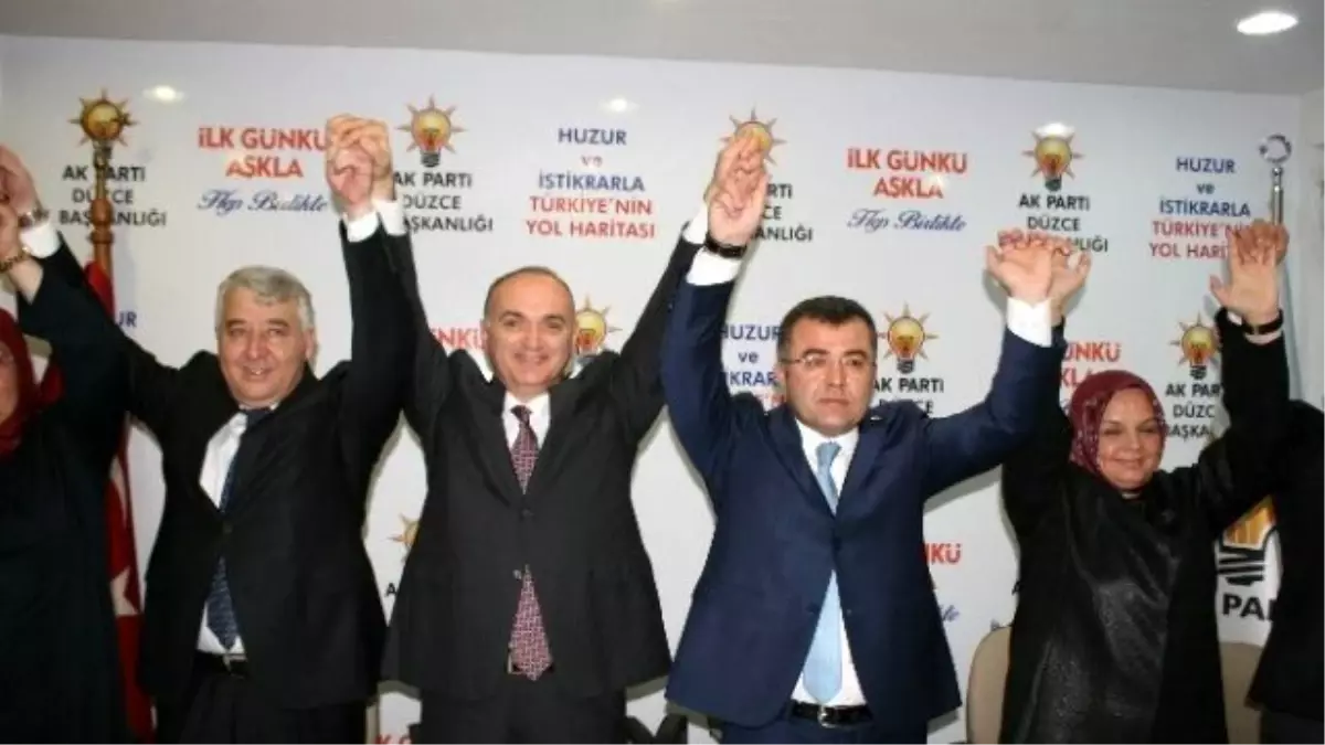 AK Parti Düzce\'de Seçim Startını Verdi