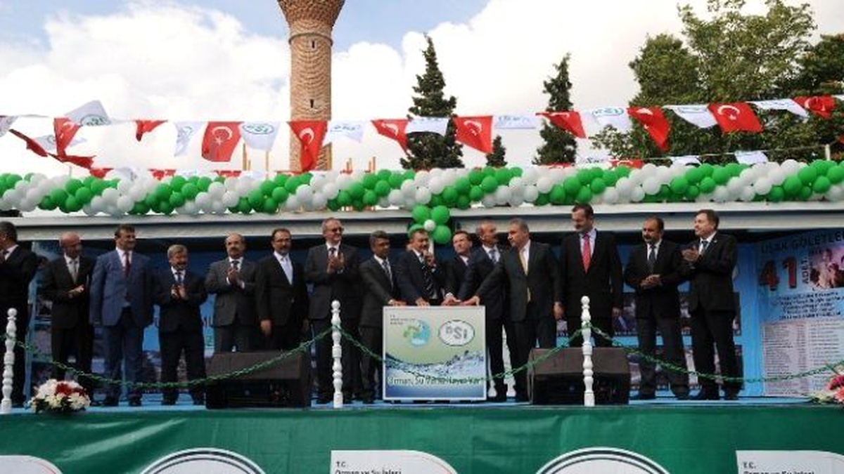 Bakan Eroğlu Uşak\'ta Toplu Açılış Törenine Katıldı