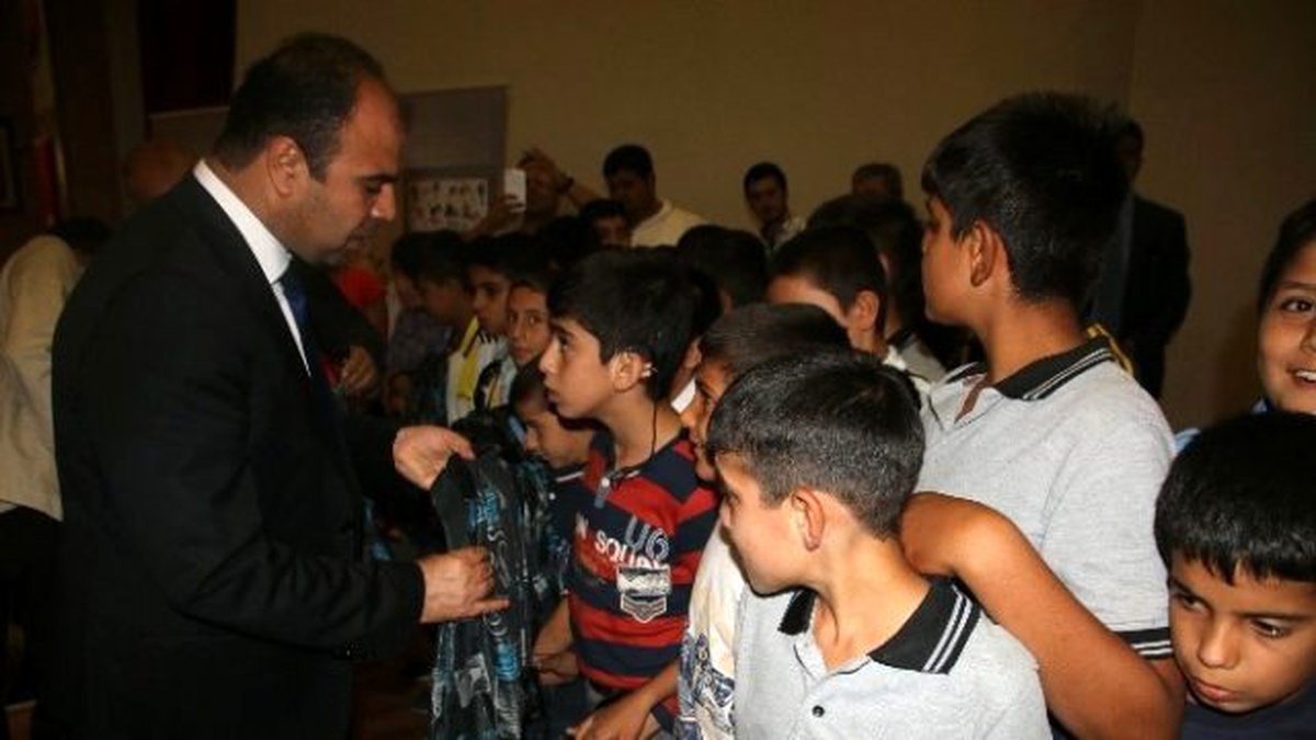 Büyükşehir\'den 20 Bin Öğrenciye Kırtasiye Yardımı