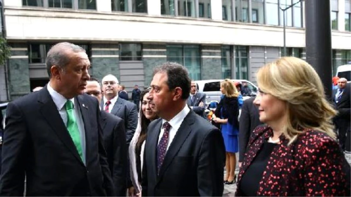 Cumhurbaşkanı Erdoğan, Brüksel\'de Büyükelçilik Kançılarya Binasının Açılışını Yaptı