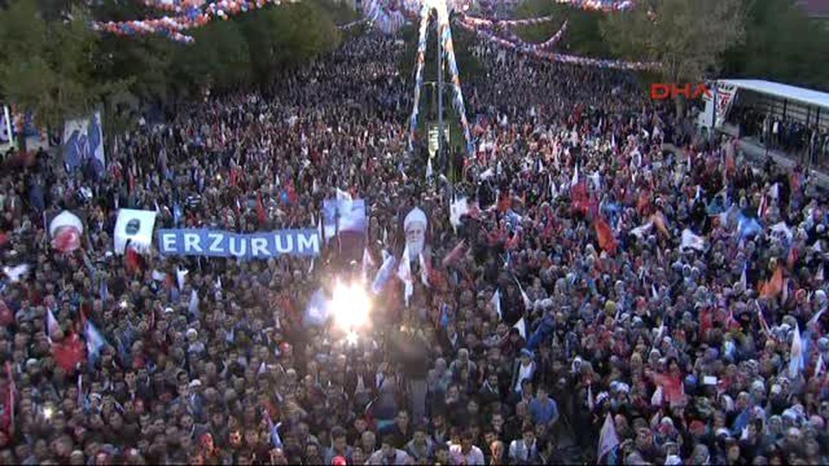 Erzurum Başbakan Ahmet Davutoğlu Kaos İhtimalini Bertaraf Etmek İçin İnşallah Çok Daha Güçlü Destek...