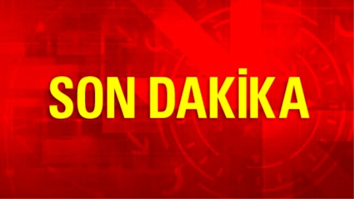 Başbakan\'ın Mitinginde Görevli Polisleri Taşıyan Midibüs Kaza Yaptı: 25 Yaralı