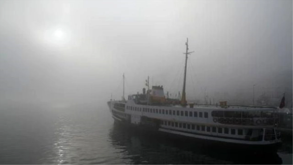 İstanbul'daki 'Gizemli Koku' Sosyal Medyayı Karıştırdı