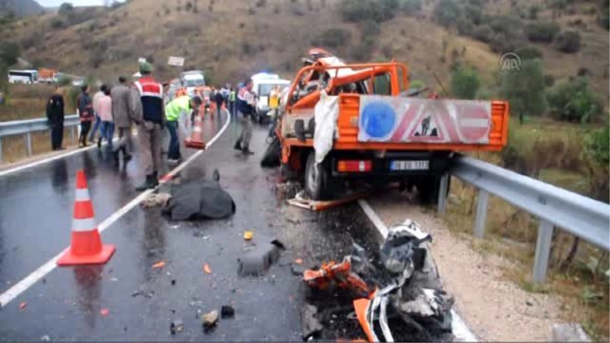 Kızılcahamam\'da Trafik Kazası: 2 Ölü, 2 Yaralı