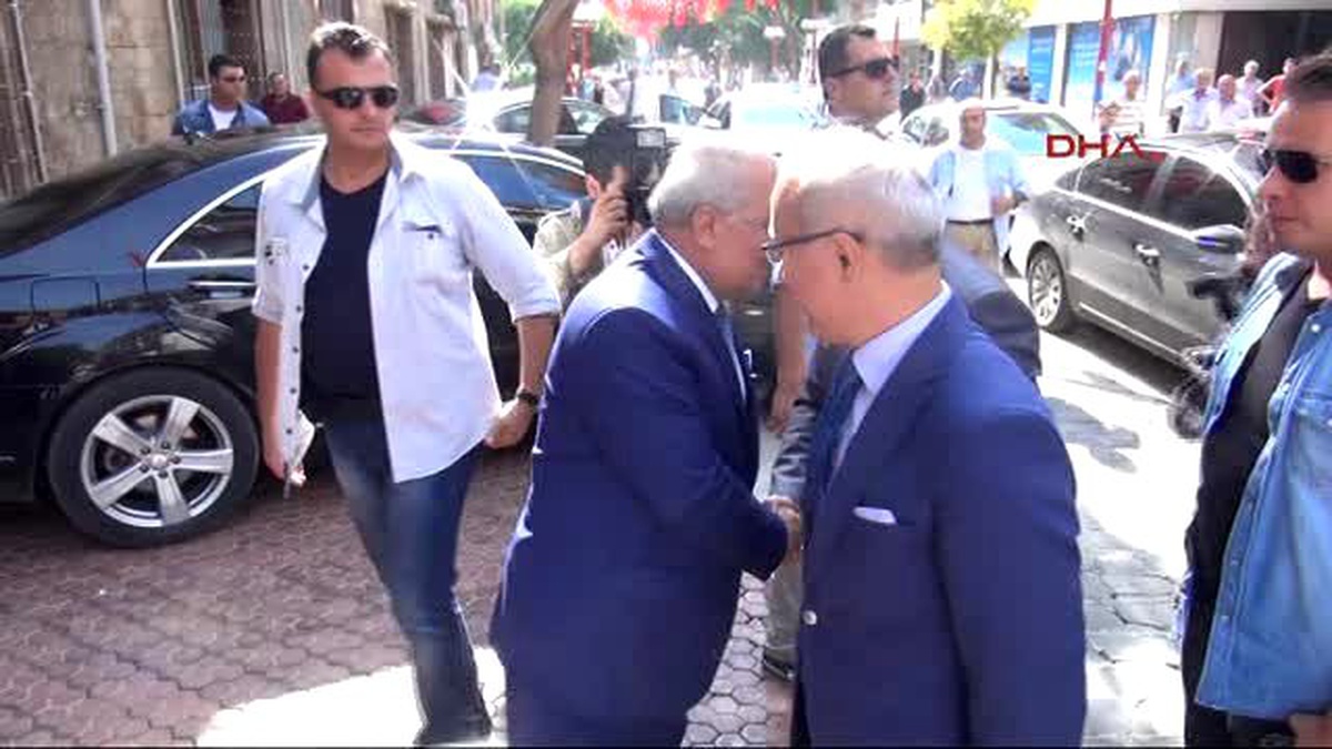Mersin - MHP\'li Belediye ile CHP\'yi Ziyaret Etti