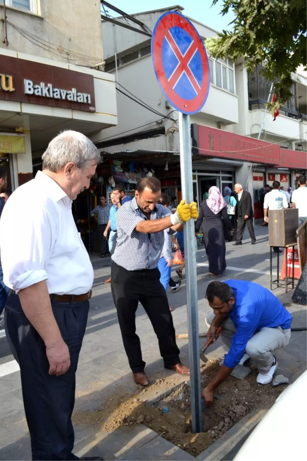 Park Yasağına Uymayanlar İçin Levhalı Tedbir