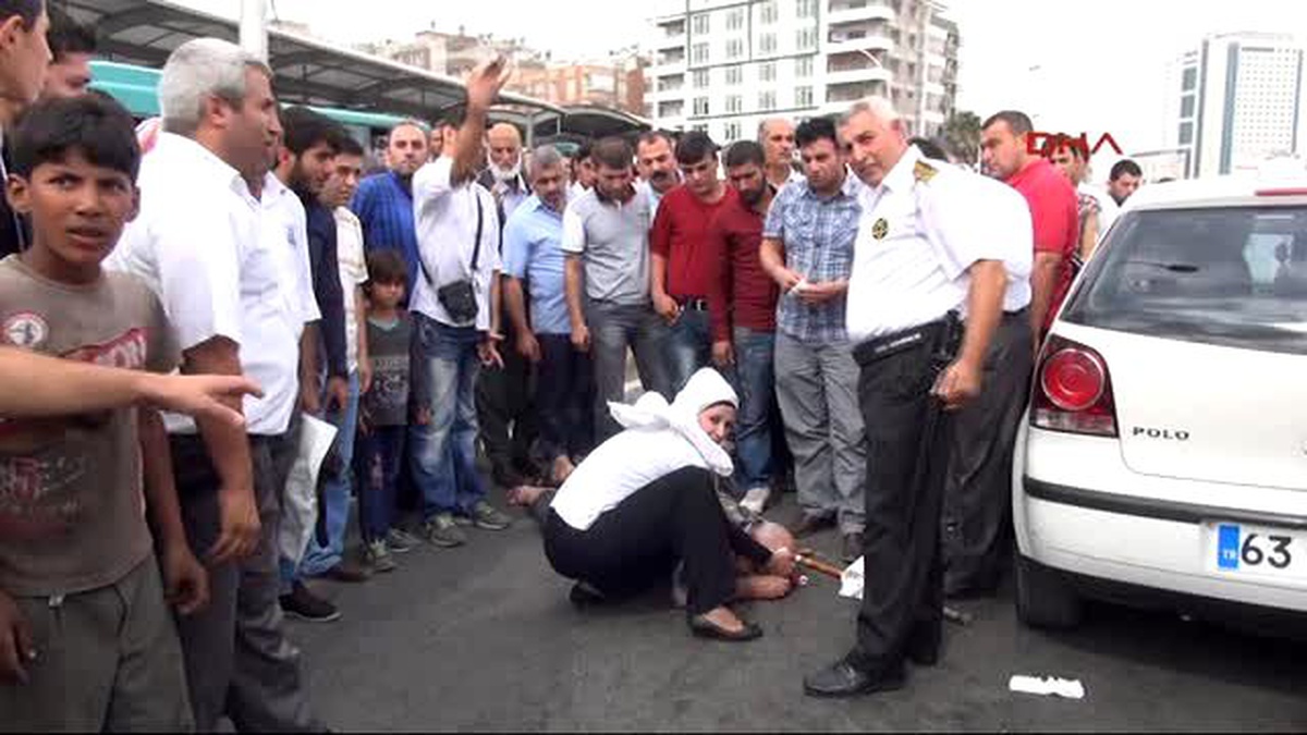 Şanlıurfa Otomobilin Çarptığı Yaya Yaralandı