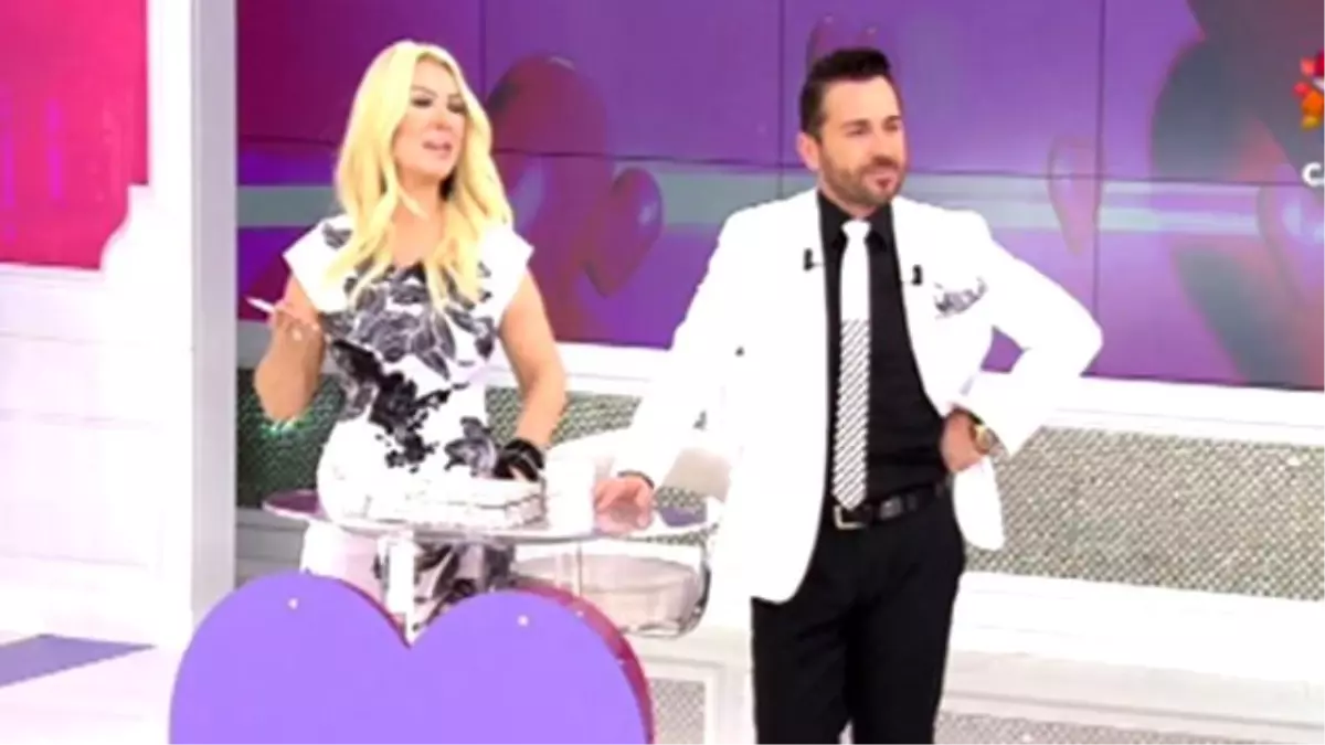 Seda Sayan: Ayağını Yıkar O Suyu da İçerim