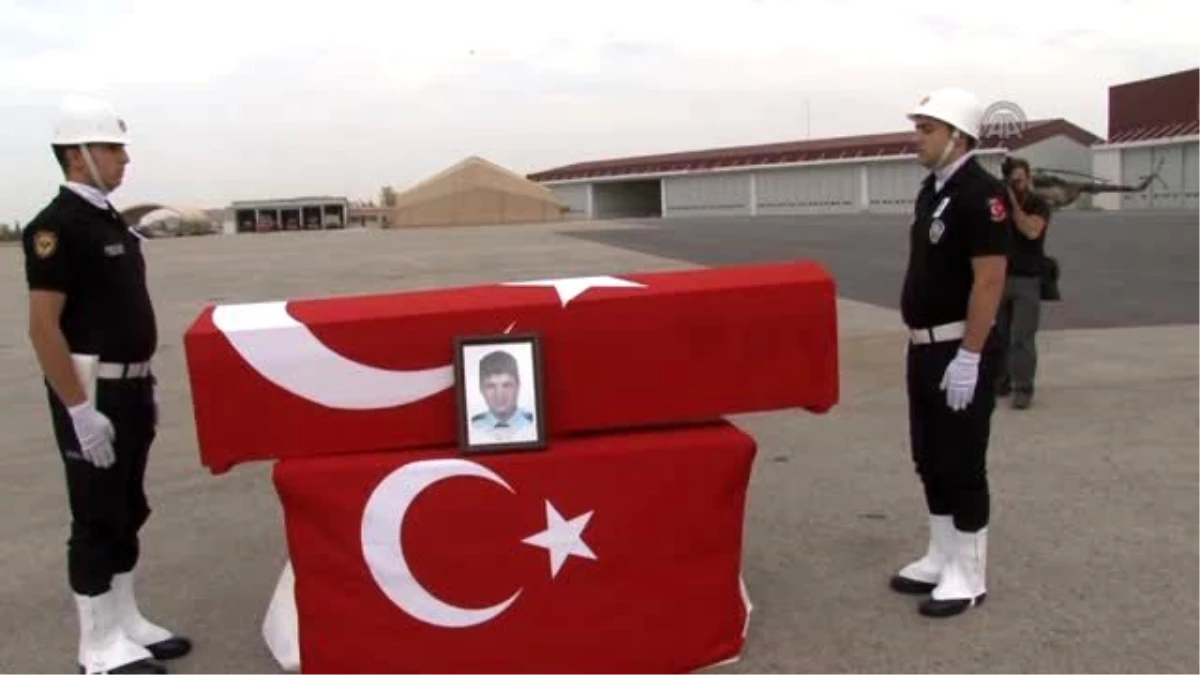 Şehit Polis Memuru Yaşar Uysal\'ın Cenazesi Memleketine Gönderildi