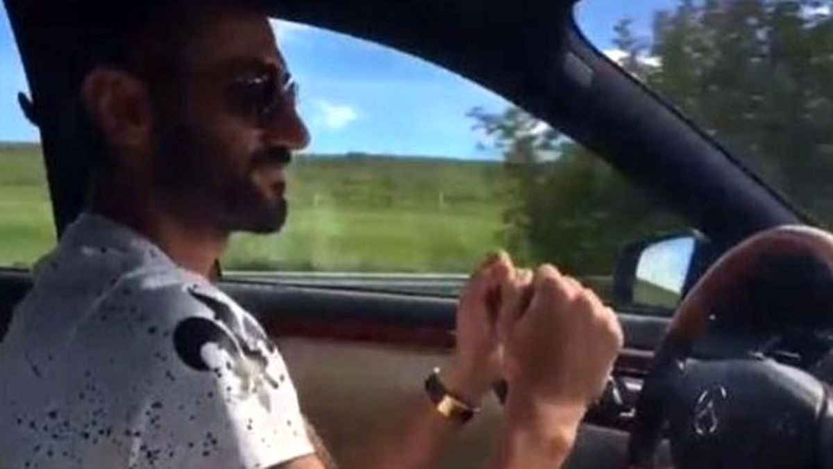 Selçuk Şahin Direksiyon Başında Dans Etti