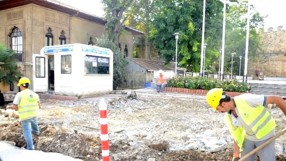 Sinop\'ta Yol-kaldırım Çalışması