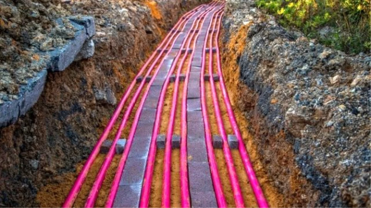 Toroslar Edaş, Hatay\'da Yol Aydınlatma ve Kesintisiz Enerji İçin 4 Büyük Proje Yapıyor