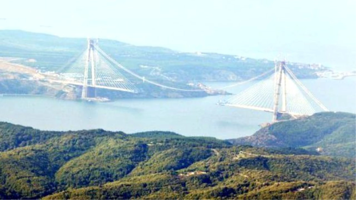 Üçüncü Köprüyü Havadan Fotoğrafladı